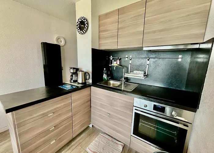 Pour 4 Face A La Avec Parking Prive, A - Fr-1-338-619 Sete